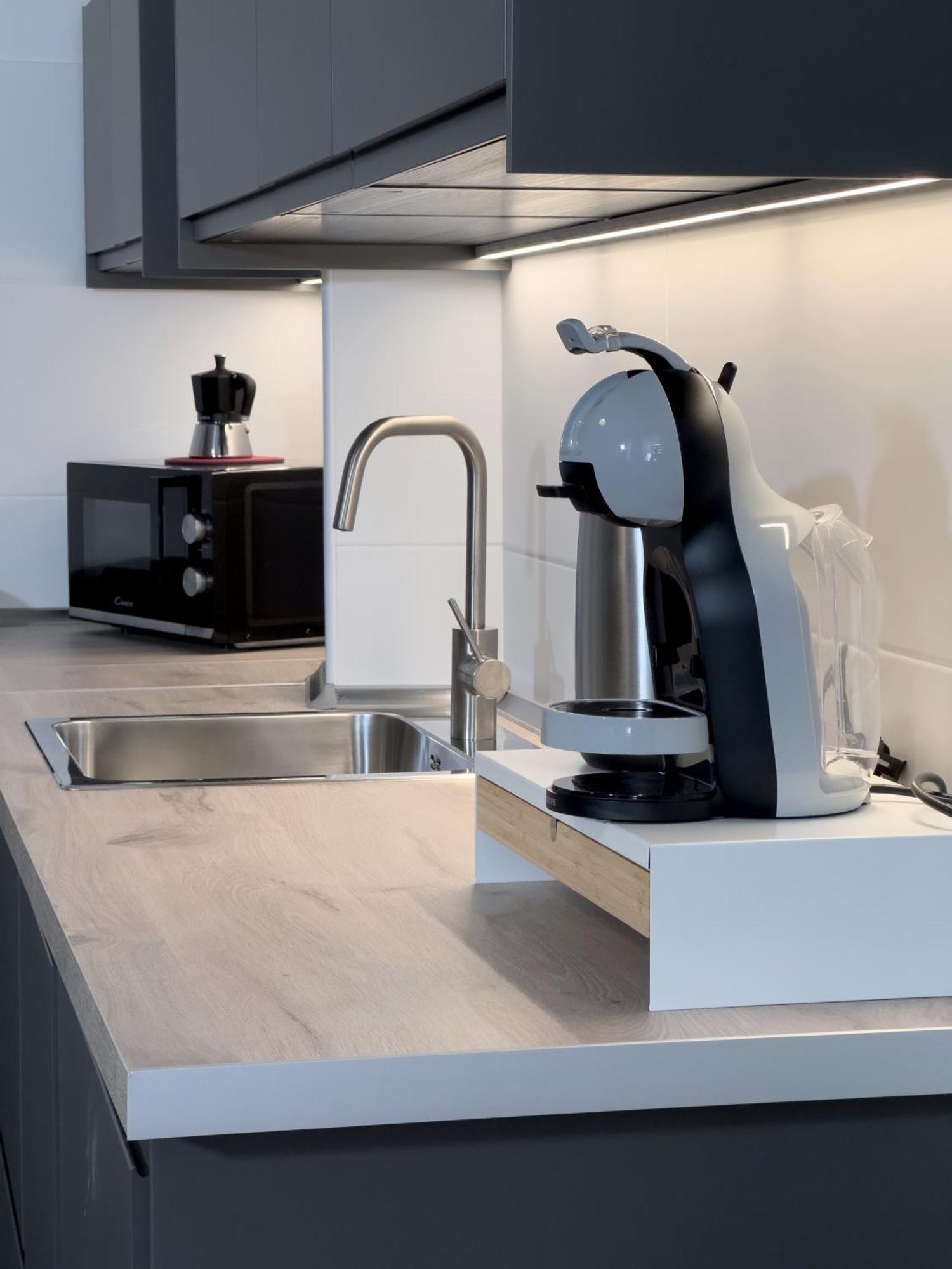 Berni Apartments Верона Екстериор снимка