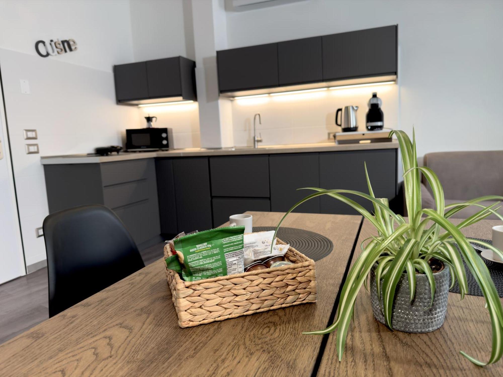 Berni Apartments Верона Екстериор снимка